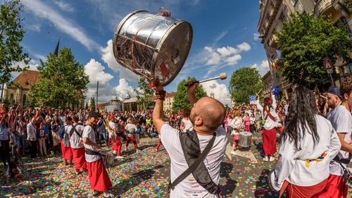 Zilele Clujului debutează joi, cu o seară de teatru în Piața Unirii/ Programul complet al celor patru zile de evenimente