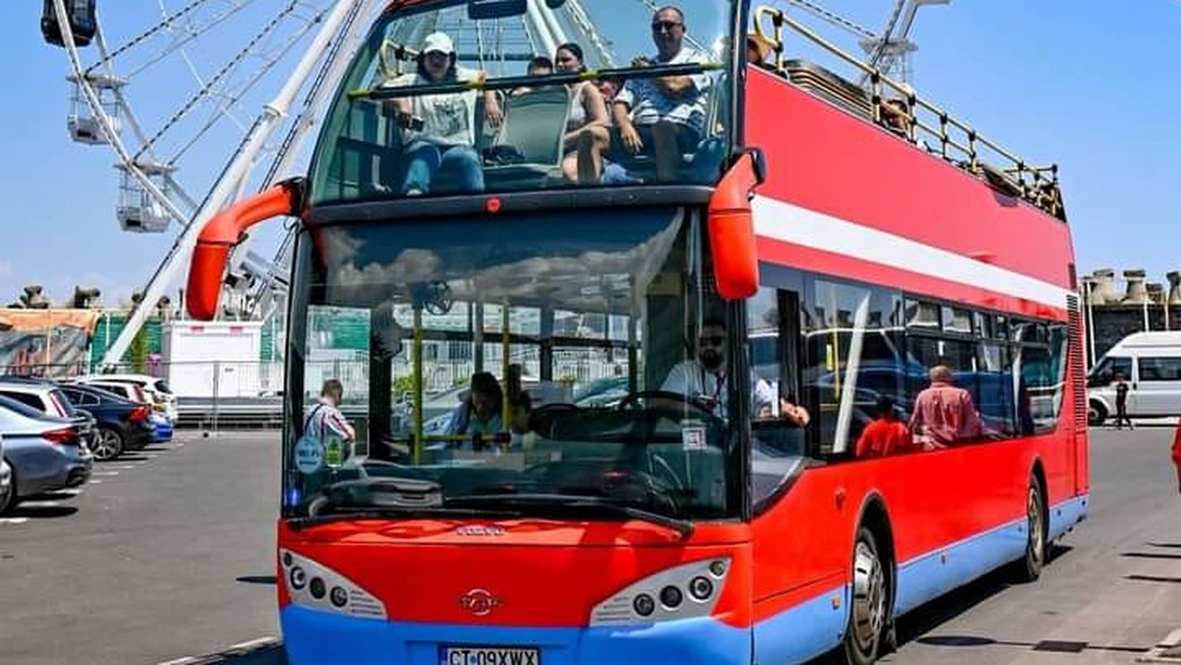 Ultimul weekend în care poți să vezi Constanța de la înălțime: Se suspendă linia City Tour