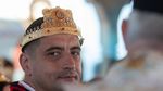 BREAKING George Simion și parlamentarii AUR nu votează învestirea guvernului Veștea, după ce premierul desemnat a mers la sediul partidului extremist să negocieze să-l susțină / Parlamentarii AUR au părăsit sala / Simion: ”Nu îndemn colegii cum să voteze”