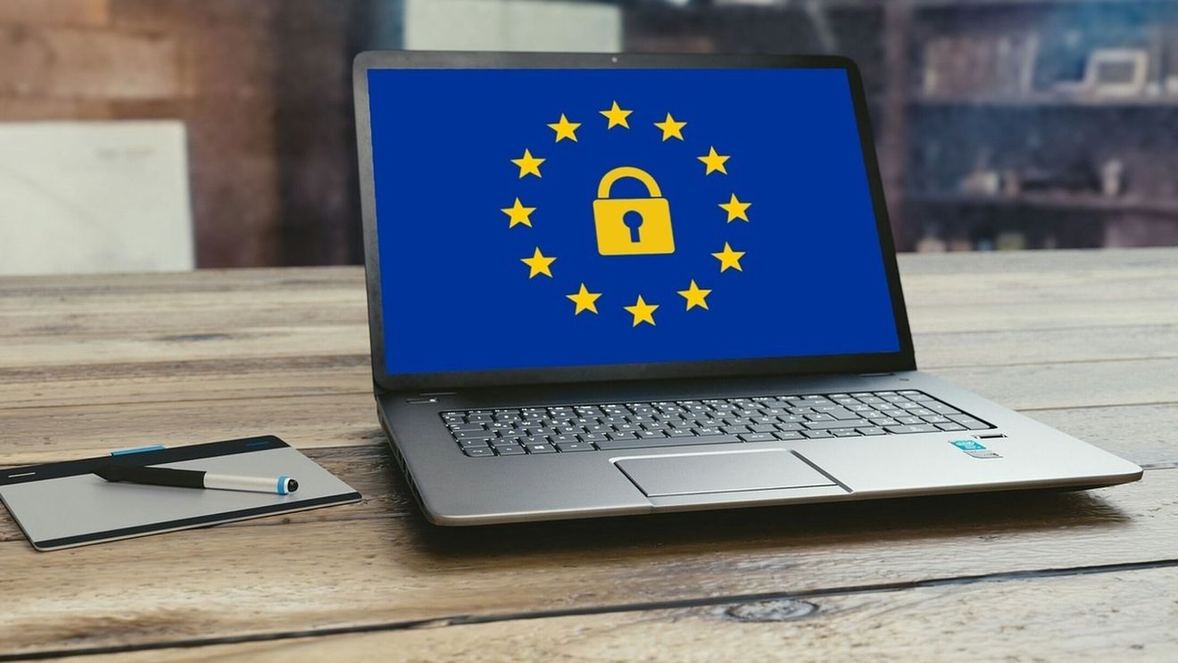 Protecția datelor: UE, condamnată pentru încălcarea propriei legislații