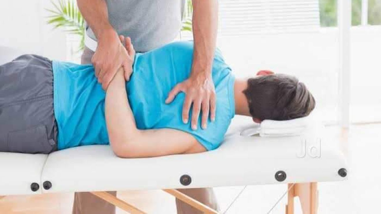 Coronavirus: Fizioterapeuții cer să nu fie detașați în alte spitale decât cele în care sunt angajați și să nu mai fie folosiți la triajul pacienților
