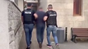 Pastor din Cluj, arestat pentru viol și agresiune sexuală / Ar fi abuzat de patru tinere enoriașe, unele minore 