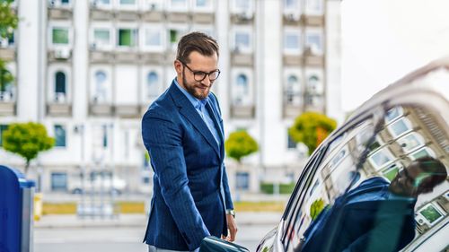 Mobilitate inteligentă pentru întregul parc auto: soluțiile pentru companii și manageri de flote