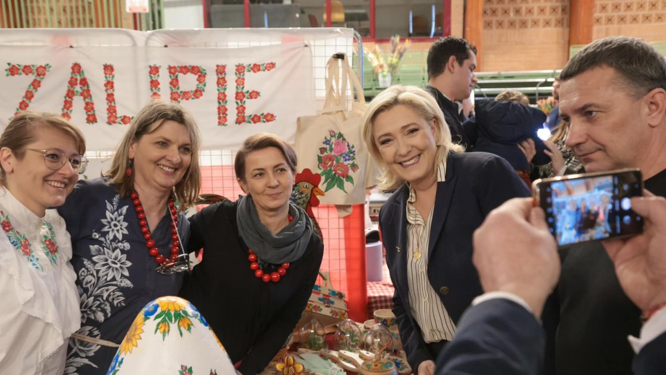 Franța: Marine Le Pen și Reunirea Națională sunt marii câștigători ai crizei politice declanșate de reforma pensiilor angajată de președintele Emmanuel Macron și guvernul său