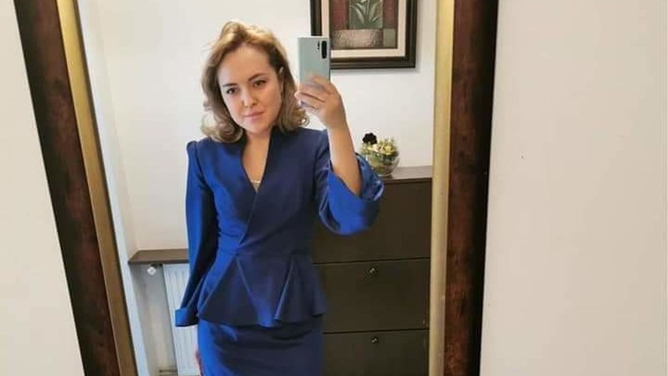 Asociația Reset cere în instanță anularea decorației primite de Gabriela Cenușă, asistenta ministrului Vela