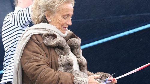 Catherine Deneuve o va juca pe Bernadette Chirac într-un film satiric / Marea doamnă a cinematografiei franceze spune că a admirat "forța și libertatea" fostei prime doamne