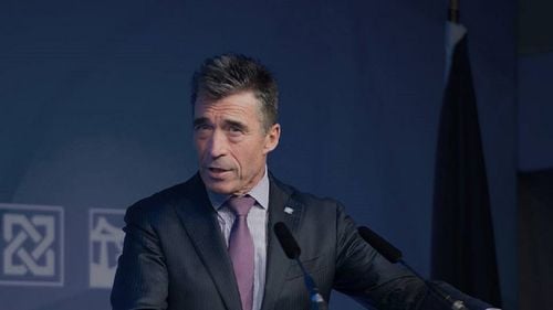 Fost șef al NATO: Unele țări din alianță își pot trimite trupele în Ucraina