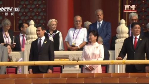 Senatorul USR Sorin Șipoș, interpelare către șeful SIE după vizita lui Năstase și Dăncilă la Beijing: Ce servicii prestează cei doi foști premieri PSD pentru aceste dictaturi?