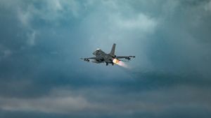 Ministrul bulgar al Apărării: Nu avem solicitări din partea SUA de a amplasa avioane în bazele noastre/ Avem un acord ratificat între Bulgaria și Grecia pentru operațiuni militare transfrontaliere