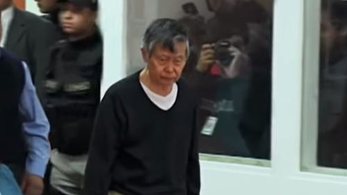 Peru: Condamnat la închisoare pentru crime împotriva umanităţii şi corupţie, fostul președinte Alberto Fujimori a fost spitalizat de urgență