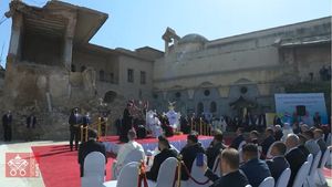 VIDEO Papa Francisc, la finalul vizitei istorice: Biserica din Irak este vie / Papa l-a întâlnit pe tatăl lui Alan, băiețelul naufragiat împreună cu mama și fratele lui în 2015