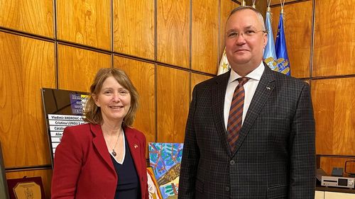 Ambasadoarea SUA în România, Kathleen Kavalec, întâlnire cu premierul Nicolae Ciucă/ Discuții despre investiţiile în Marea Neagră ale companiilor din domeniul energiei
