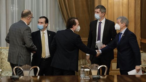 Cîțu: PNL nu votează guvernul Cioloș / USR nu vrea să dea 2% din PIB la Apărare, e o încălcare a acordului cu NATO