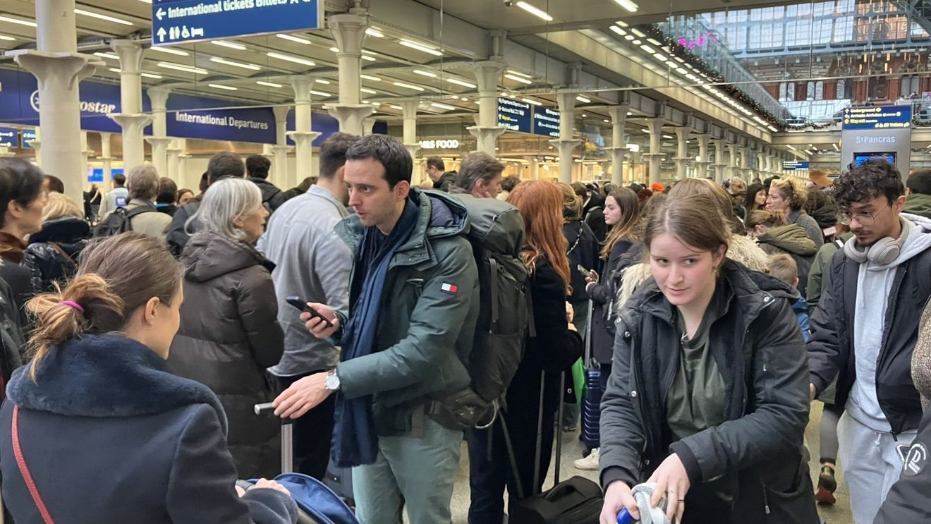 Germania şi Londra pregătesc înfiinţarea unei legături feroviare directe între Germania şi Regatul Unit, pe sub Canalul Mânecii: „Ar facilita enorm călătoriile şi ar creşte în mod considerabil atracţia trenului”