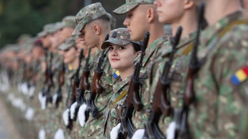 Legea privind serviciul militar voluntar are termen luna martie pentru prezentarea în Guvern și luna iunie pentru adoptarea în Parlament. Actul normativ este o prioritate legislativă a Executivului