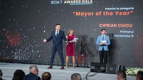 Ciprian Ciucu, desemnat primarul anului la Gala de excelenţă „Smart City Industry Awards” - O industrie cât o țară: Am câștigat premiul cu aplicația #eSector6