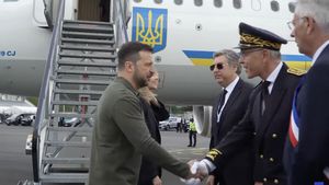 Zelenski, ovaţionat la ceremonia marcării a 80 de ani de la Debarcarea în Normandia