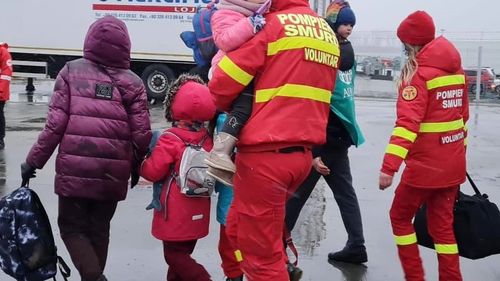 Gabriela Firea: Au intrat în țară peste 58 de mii de copii din Ucraina / Se dorește un parteneriat cu societatea civilă pentru găzduirea orfanilor