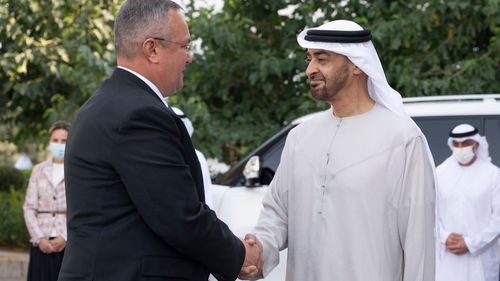 Premierul Ciucă s-a întâlnit la Abu Dhabi cu președintele Emiratelor Arabe Unite/ Discuții despre aprovizionarea cu petrol și gaze/ Din delegația română au făcut parte și miniștrii Transporturilor, Energiei și Agriculturii