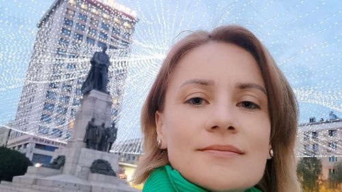 Diana Șoșoacă urmează să fie înlocuită în Senat de o ieșeancă / Atât ea, cât și soțul ei au fost aleși consilieri locali: ea AUR, el PNL