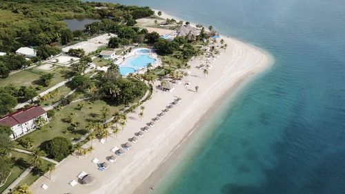 Republica Dominicană va extinde zidul care o separă de Haiti / Bariera se întinde pe zeci de kilometri și vizează oprirea imigrației ilegale