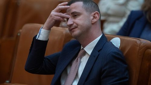 Alfred Simonis, despre USR: Nişte oameni care nu îşi pot conduce propriul partid vor să conducă ţara