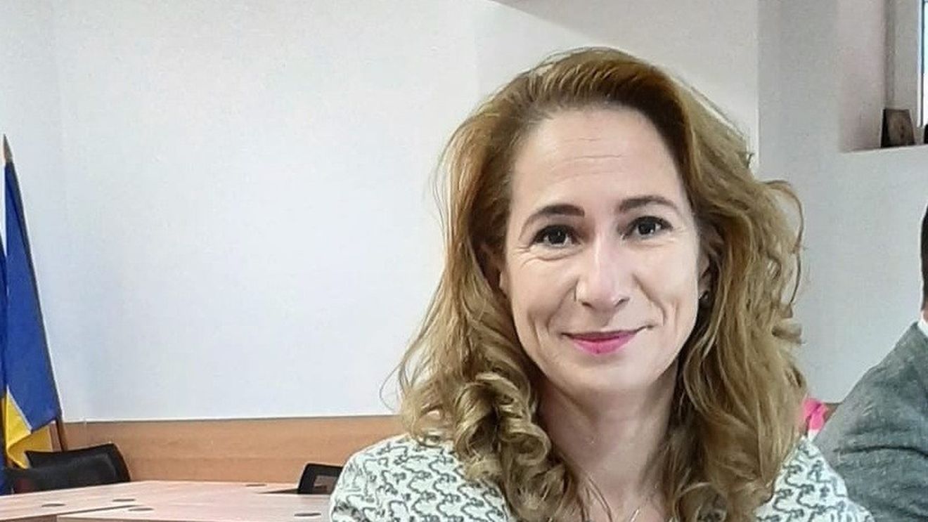 Șpagă de 5.000 de euro, luată de un inspector școlar din Constanța, ca să transfere ilegal un copil de la o școală gimnazială la un colegiul național din oraș, anunță DNA