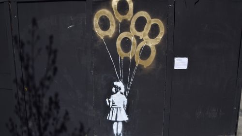 O conspirație destrămată: Este Banksy femeie?