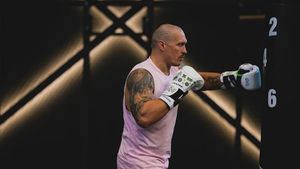 Oleksandr Usyk plănuiește o posibilă luptă șoc cu Jake Paul, dar nu în ringul de box