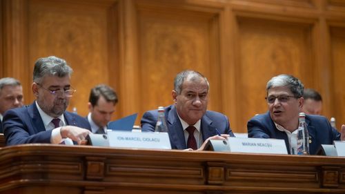VIDEO Ciolacu: Suntem abia la începutul unei reforme ample de reașezare a statului pe baze mai echitabile. Românii vor un stat mai implicat /Guvernul și-a angajat răspunderea în Parlament pe măsurile fiscale / Opoziția are termen 3 zile să depună moțiune de cenzură