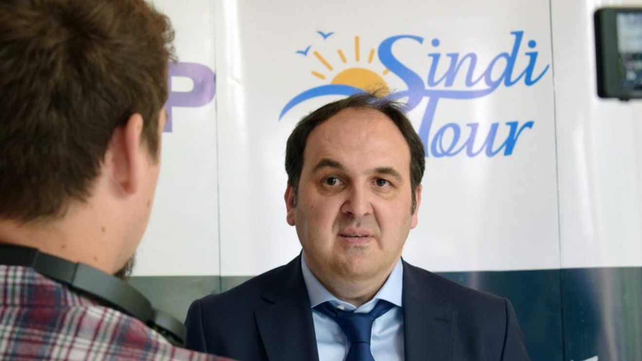Sindicaliștii din Iași, despre vizitele ministrului Educației la școlile din Ialomița: Dacă facem abstracție de tonul mai ridicat în fața copiilor, doamna învățătoare era la oră și își facea datoria
