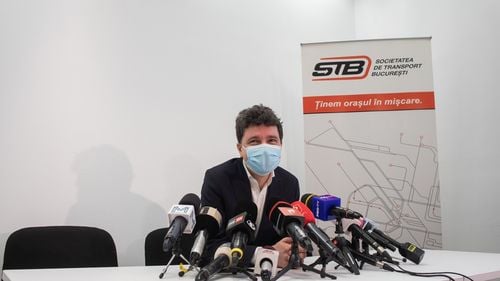 Nicușor Dan: Vremea sindicalismului mafiot în România a apus. Este ultima zvâcnire a sindicalismului mafioto-politic/ Șoferii care nu ies pe traseu riscă desfacerea contractului de muncă