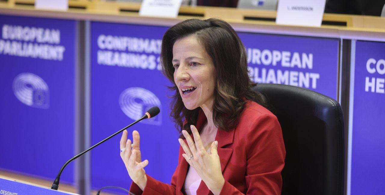 EXCLUSIV Roxana Mînzatu, vicepreședinte al Comisiei Europene: Restructurarea companiilor de stat trebuie „făcută imediat” / A propus buget mai mare cu 50% pentru programul Erasmus+ (Articol actualizat)