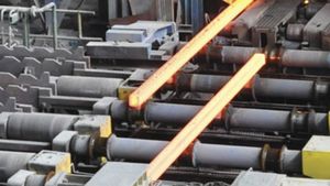 Trump spune că va anunţa luni taxe vamale de 25% pentru oţel şi aluminiu
