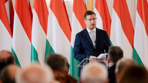 Ungaria: Carburanții s-au scumpit pentru că Ucraina a majorat taxa de tranzit pentru petrol