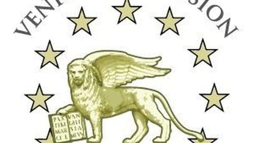 ALERTĂ Comisia de la Veneția demontează modificările aduse de PSD-ALDE legilor justiției și solicită să mențină rolul președintelui și al CSM în procesul de numire și revocare al procurorilor șefi