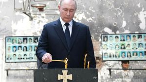 Rușii se înrolează în armata Ucrainei pentru a lupta contra lui Putin. Dezvăluirile unui artist otrăvit de Kremlin