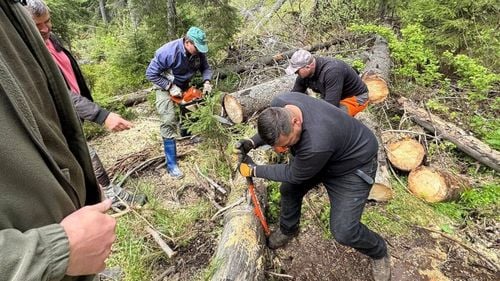 Traseul „Circuitul Someșului Cald” din Parcul Natural Apuseni a fost redeschis complet după ce a fost afectat grav de o furtună. Este una dintre cele mai complexe rute carstice