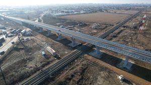 Grindeanu: Lucrările la drumul de legătură dintre A1 (Arad - Timişoara) şi DN 69 se apropie de 70%