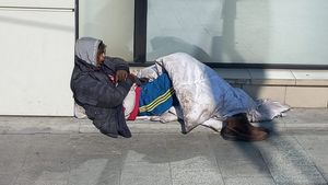 Persoanele fără adăpost din Iași vor fi găzduite în această iarnă în spaţii de la Baia Publică / Primarul Chirica: În anii trecuţi aceste persoane se îmbolnăveau şi erau internate de către unităţile spitaliceşti, aglomerându-le