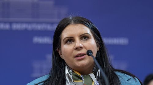 Senatoarea Gabriela Horga (PNL): Adevăratul motiv al moțiunii de cenzură - PSD vrea să stoarcă în continuare companiile de stat și să dea liber exploatării resurselor miniere