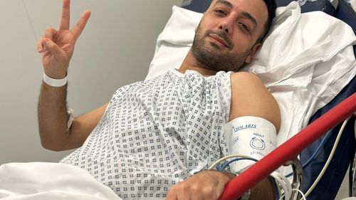 Doi români, arestați pentru înjunghierea unui jurnalist iranian la Londra