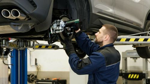 9 mașini pe care un mecanic auto spune că nu le-ar cumpăra niciodată: ”Costul reparațiilor este mult mai mare”