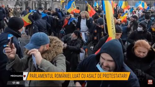 UPDATE Octav Ganea, după ce TVR a anunțat că dă în judecată Antena3 pentru preluare de conținut fără accept: TVR a folosit acum o lună vreo 10 imagini de la Inquam Photos, cu watermark cu tot, ce contează că s-a muncit la ele?