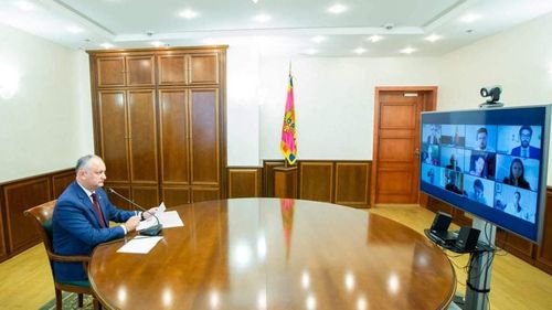 Cum a preluat Dodon de la fugarul Plahotniuc controlul asupra imperiului media pro-rus