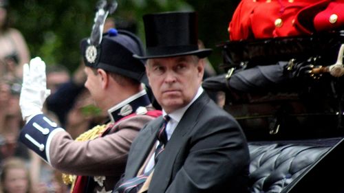 Guvernul britanic îi va retrage fostului prinţ Andrew ultimul său titlu militar, cel de viceamiral