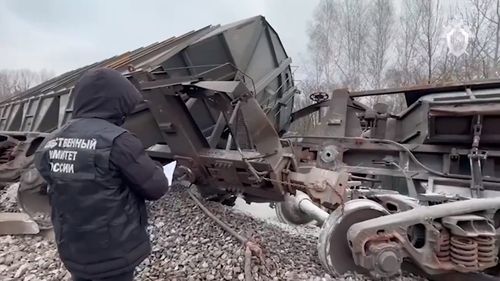Rusia susține că deraierea trenului de marfă de sâmbătă, din regiunea Riazan, a fost provocată de o bombă artizanală amplasată pe linia de cale ferată