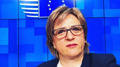 Șefa de cabinet a premierului Viorica Dăncilă a demisionat și de la Guvern și din PSD acuzând partidul că s-a îndepărtat de valorile stângii europene