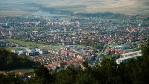 Reportaj-schiță din piața imobiliară. Orașul construit și vândut în programul de la 8 la 17.00 vs Orașul de după job: De la "ieftinele" apartamente românești și concepte cu "orașul de 15 minute" la realitatea construirii pe parcelă
