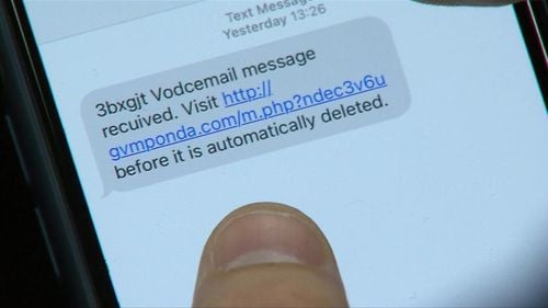 Bitdefender: România, a doua cea mai țintită țară din lume de amenințarea informatică Flubot, trimisă prin SMS. Victimele preferate sunt utilizatorii de Android, patru din cinci telefoane folosesc sistemul de operare